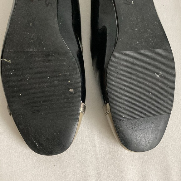 Banana Republic Round Toe Flats - 8 - Picture 7 of 8